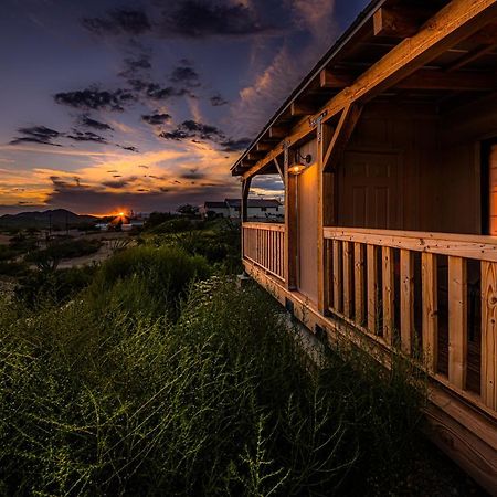 Miners Cabin #4 - King Bed - Private Balcony With Views 图姆斯顿 外观 照片