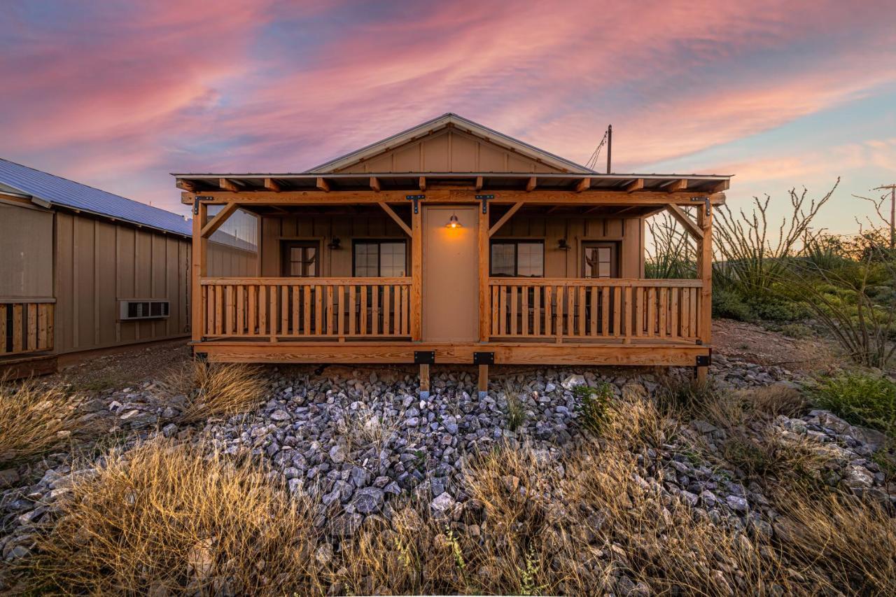 Miners Cabin #4 - King Bed - Private Balcony With Views 图姆斯顿 外观 照片