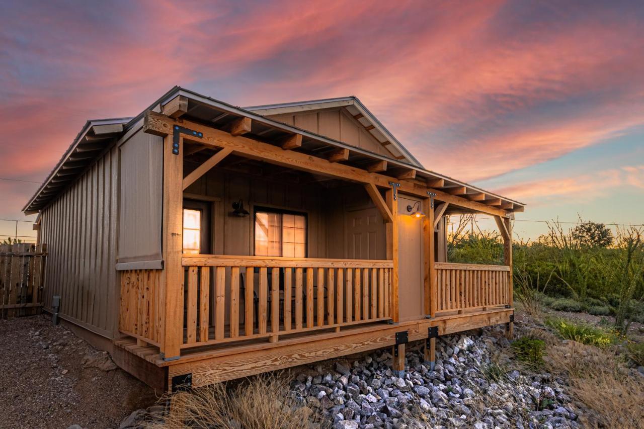 Miners Cabin #4 - King Bed - Private Balcony With Views 图姆斯顿 外观 照片