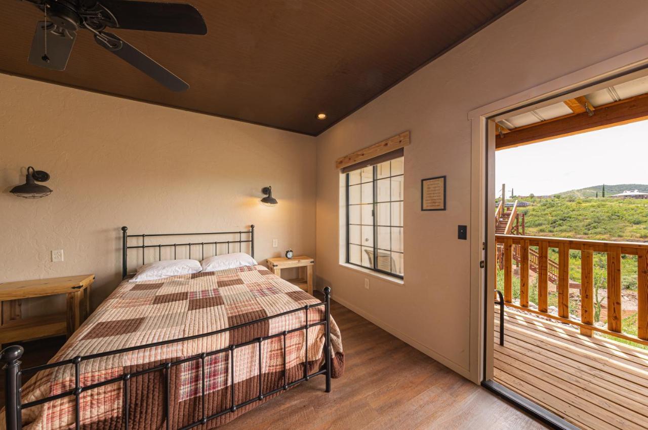 Miners Cabin #4 - King Bed - Private Balcony With Views 图姆斯顿 外观 照片